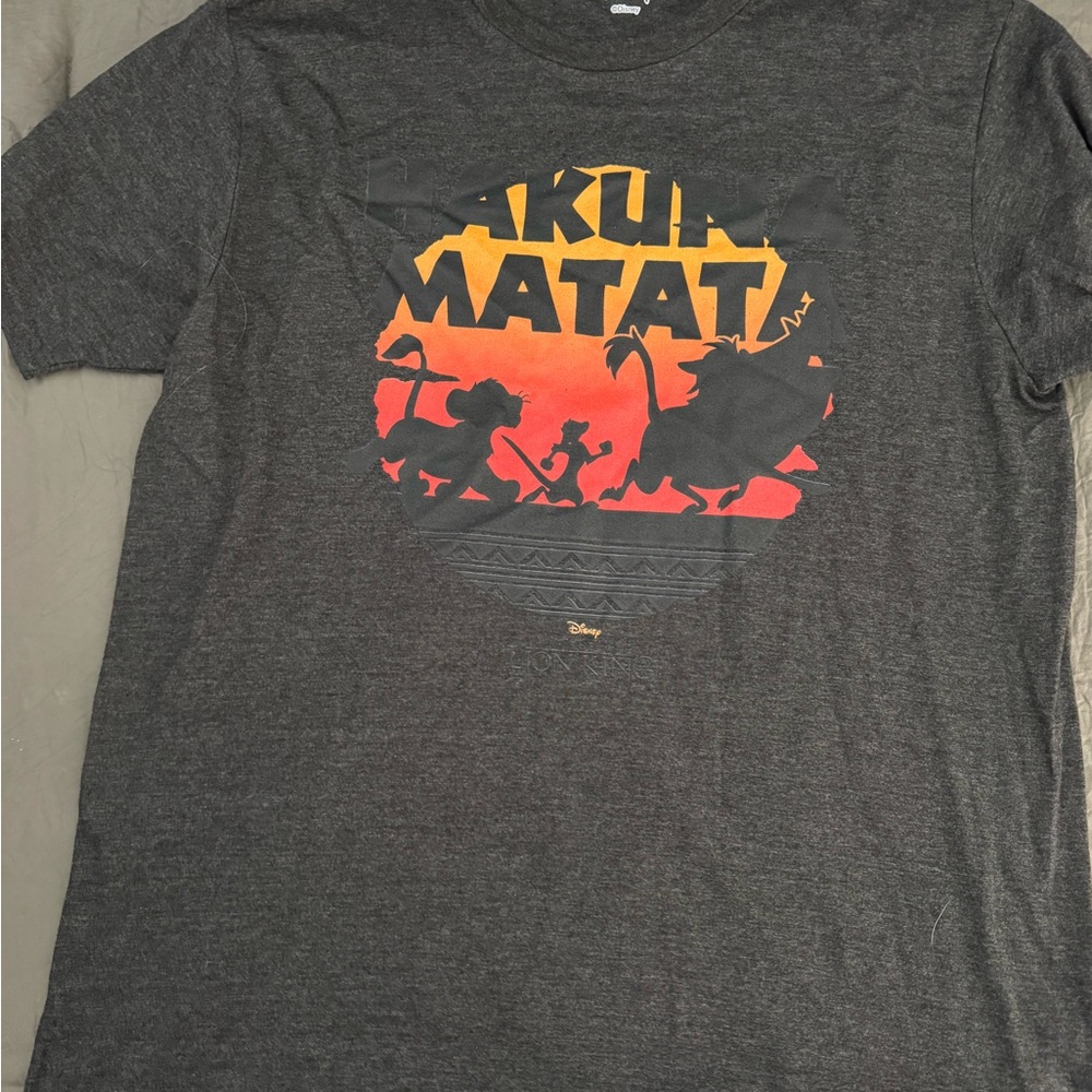 Disney Charcoal T-Shirt with Orange and Red Hakuna Matata Design